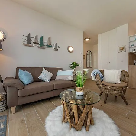 Villen Ensemble Fewo 24 Stra Appartement